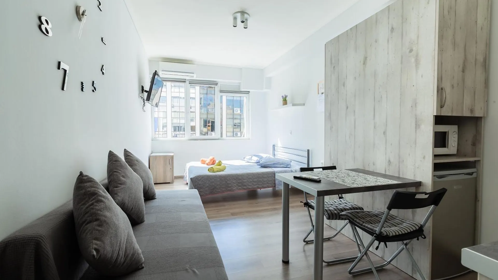 Apartment Modiano Studios Center-Your Urban Stay Thessaloniki Greece