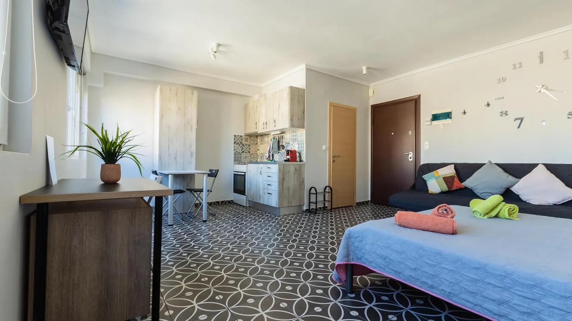 Modiano Studios Center-Your Urban Stay Selanik Daire